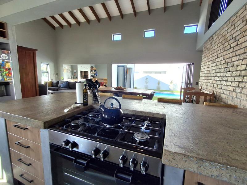 4 Bedroom Property for Sale in Shelley Point Western Cape